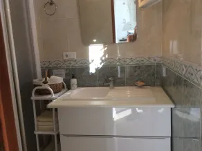 Beautiful 1 bedroom Apartment/Studio with breathtaking views - Image 2