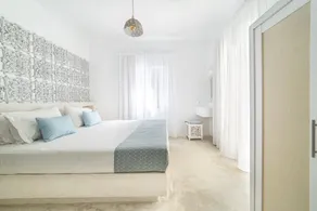 2 Bedroom Sea View Houses in Andros | Votsalo Beach House - Image 3