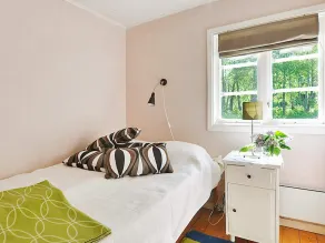 6 person holiday home in Heberg - Image 4