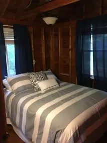 Charming Lake front Cottage w/dock close to Acadia National Park & Bar Harbor - Image 3