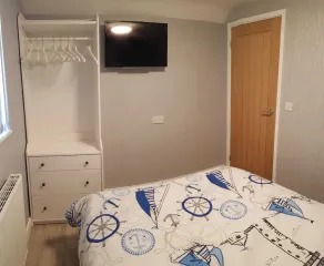 luxury 2-Bed modern chalet in Bridlington - Image 5