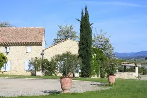 Gîte BACCARAT, Domaine La Fourcade, Authentique et ancienne propriété - Image 5