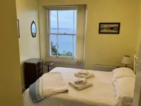 Sea View - Image 4