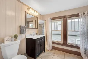 Rand House - near riverfront, wineries & Purina Farms - Image 3