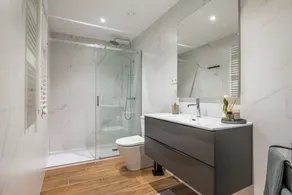 Apartamentos Dúplex Príncipe de Canalejas, 1 y 2 dormitorios - Image 2