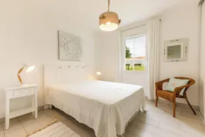 Maison Récente au Calme Proche de Toutes Commodités, à 2 km de la Plage - Image 5