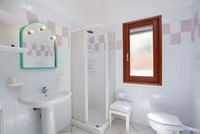 Ferienhaus \"mirtagru Ena casa vacanze\" mit 2 privaten Terrassen und WLAN - Image 2