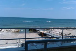 LAKEFRONT CONDO # 309 * 2BR / 2 BA SLEEPS 6 - Image 5
