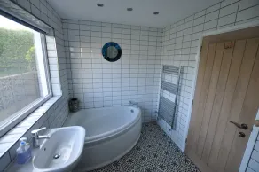 Beautiful coastal bungalow, Sennen, Porthcurno,sea - Image 5