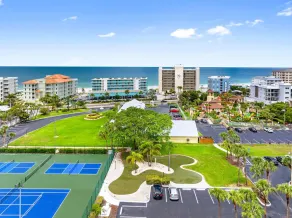 Bayshore Yacht & Tennis 806 - Image 2