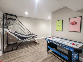 Hot Tub - Home Gym - Fire Pit - Game Room - Private Footpath to Winery - Image 4