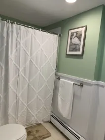 Single Level Home - Steps to Downtown Gloucester & A/C throughout  - Image 3