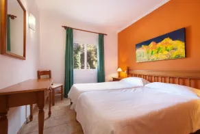 PINOS ALTOS 08.Apartment in the wonderful area of Cala San Vicente - Image 4