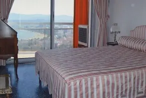2 pieces: exceptional view of the sea and the islands of gold - Image 5