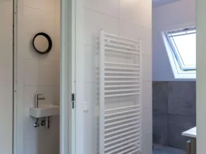 Carefully Furnished House with Bath near Mookerplas - Image 5