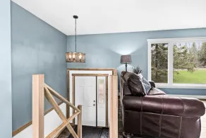 Lakeside Retreat Offering Serene Views, Water Adventures, and Lasting Memories! - Image 2