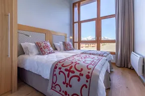 Ski-in/ski-out & foot of the slopes, 7th floor, view mountain, fitness, swimming pool, sauna, hammam - Image 5