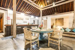 ✅-35% PISCINE PRIVÉE 4BR & 13mSUNDECK to10 minutes de la plagePersonnel complet, Wifi, Services - Image 3
