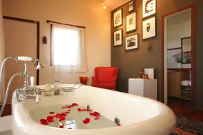 CASAMAR - BEAUTIFUL FRONT BEACH HOUSE - Image 3