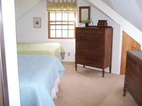 Classic Chappy Beach House, grandes vues sur l'eau, près de l'eau - Image 4