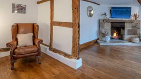 Landers, Cheltenham - sleeps 10 guests  in 5 bedrooms - Image 3