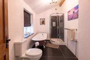Country retreat outside Exeter, panoramic views,  hot tub, log burner. - Image 3
