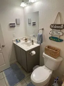 Wonderful 2 BR 2 bath home- Pool & Jacuzzi access… at the clubhouse - Image 4