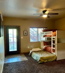 Incredible 4 Bedroom Mountain Home w/ Huge Game Room - Image 3