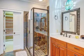 Luxury Mountain Home: Golf, HotTub, Mountains, Lake, and Trillium Club amenities - Image 2