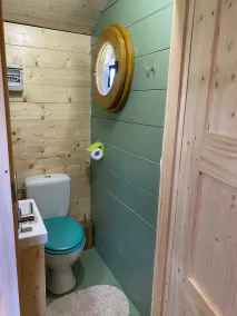 2-person tiny house - Image 2
