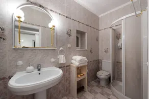This immaculate, 80 m^2 and fully equipped Villa invites comfort and tranquility - Image 2