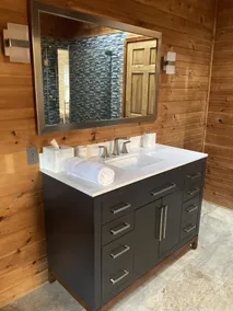 Home w/game room hot tub 65\" TV sauna AC - Image 4