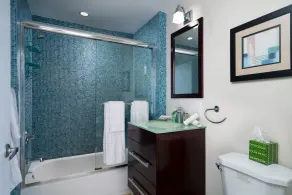 Incredible Ocean Views! Luxury 2BD in Heart of South Beach & Steps to the Sand! - Image 4