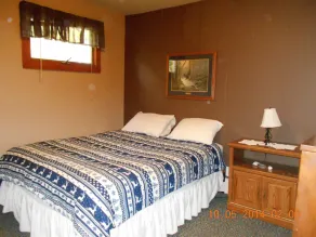 COMFORTABLE YEAR ROUND LAKE FRONT HOME - IN DER NÄHE DES SCHROON LAKE VILLAGE - Image 2