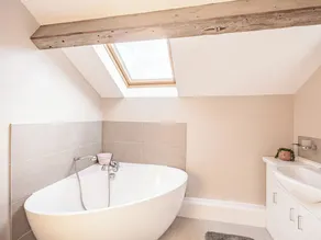 3 bedroom accommodation in Lathom, Ormskirk near Southport - Image 4