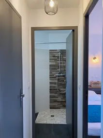 Maison Individuelle Avec Jardin, Clim et Piscine Proche de la mer - Image 2