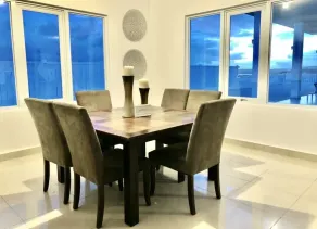 Beautiful Oceanview Property with Private Pool - Image 5