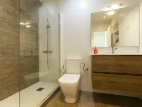 Caratteristica villa per 4 ospiti con piscina privata, A/C, WIFI, TV e patio - Image 3