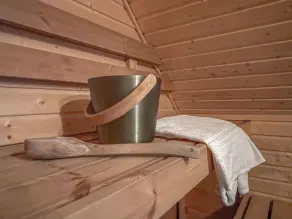 traumHaff® Cozy coastal chalet made entirely of larch wood with fireplace & sauna Baltic Sea - Image 3