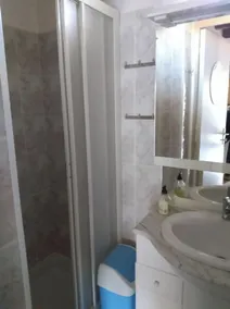 Villa à Marseillan au Calme Dans Résidence Sécurisée Avec Piscine - Image 2