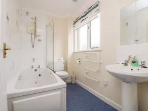Oak Cottage - Image 4