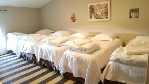 UZES / gammelt hus med karakter i byen renoveret sover 22 - Image 5