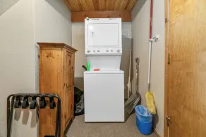 Wolf View Lodge - Adorable and modern cabin with well-appointed mountain decor - Image 3