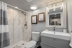 Lake Conroe  Fully remodeled 2 bed 2 bath on Golf Course - Image 3