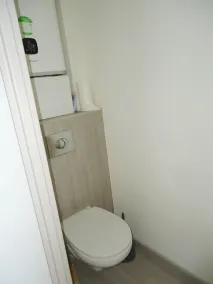 Bel appartement 2 pièces climatisé 500m centre - Image 3