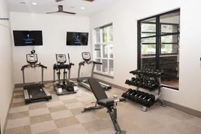 Luxury Downtown Oasis | Fully Disinfected - Image 3