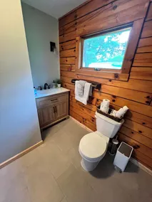 Newly renovated: Million Dollar Mountain View Getaway!! - Image 2