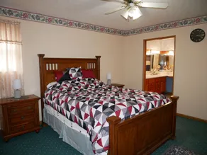 Country Retreat with Inground Pool and Hot Tub             - Image 4