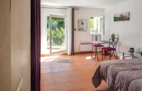 1 bedroom amazing home in Rasteau - Image 3