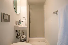 SE Division Hideaway - Image 2